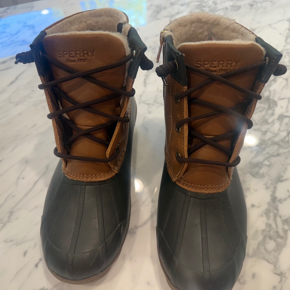 Sperry rain boots shoes Womens size 7 new